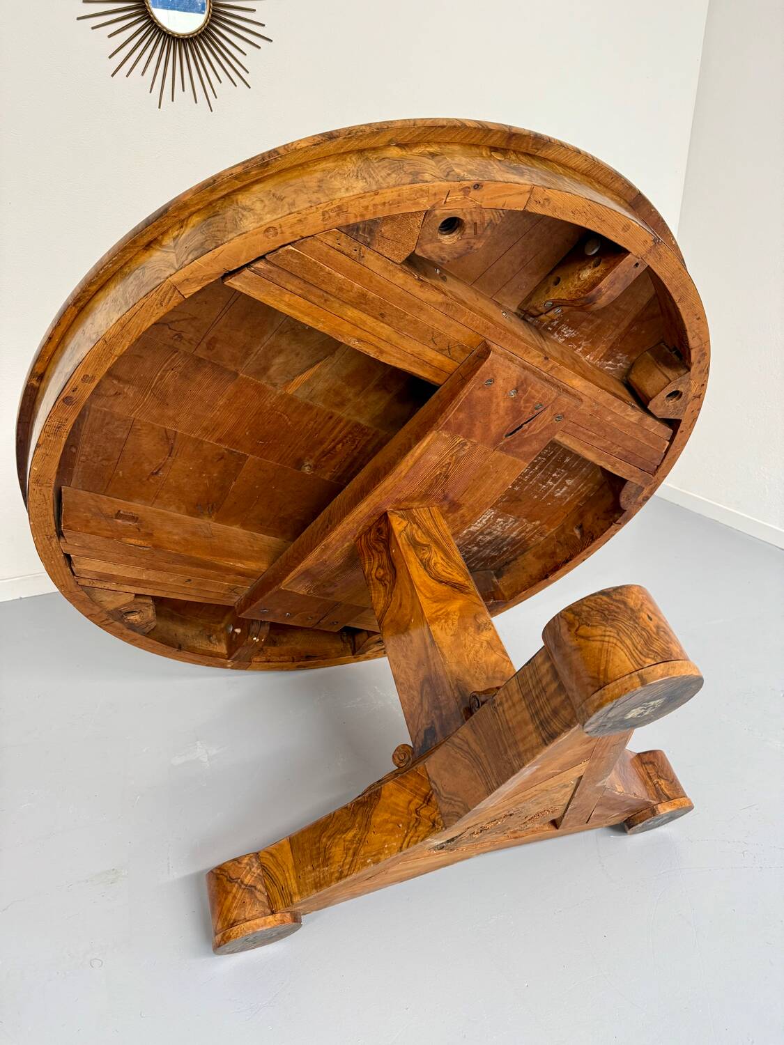 Antique large 19th century Biedermeier art deco walnut table