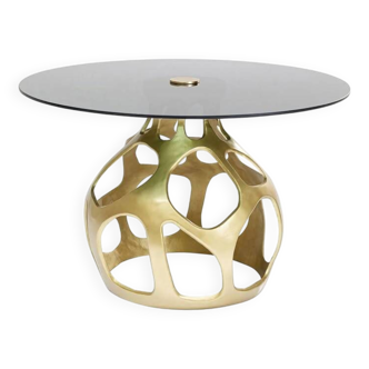 6-person dining table in gold aluminum and black glass