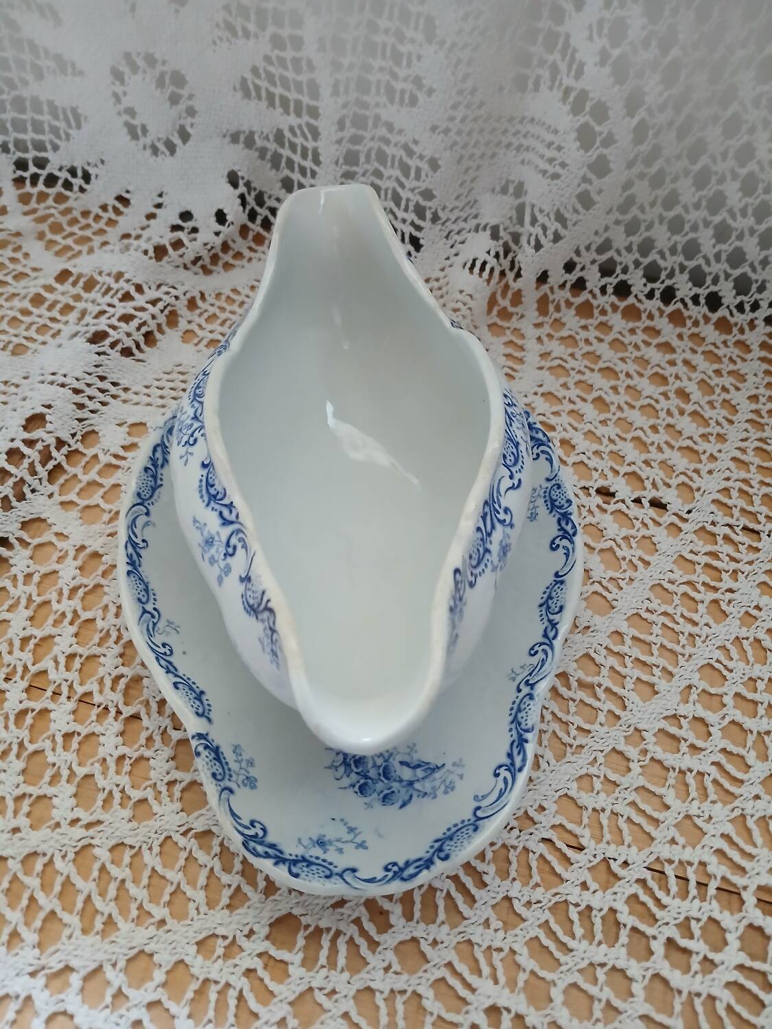 Saucière ancienne en Terre de fer Lunéville