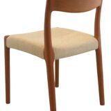 Ensemble de 4 chaises de salle à manger danoises en teck "Borup".