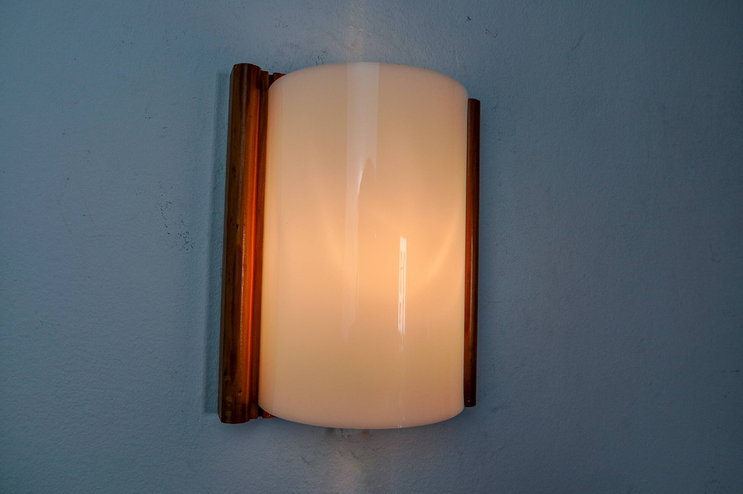 Pine and methacrylate wall lamp, Spain 1980