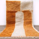 Traditional wool rug 200cm x 300cm