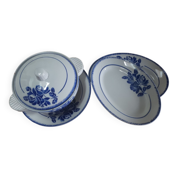 Série de plats Badonviller Fleurs bleues