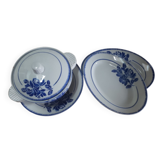 Series of Badonviller Blue Flowers dishes
