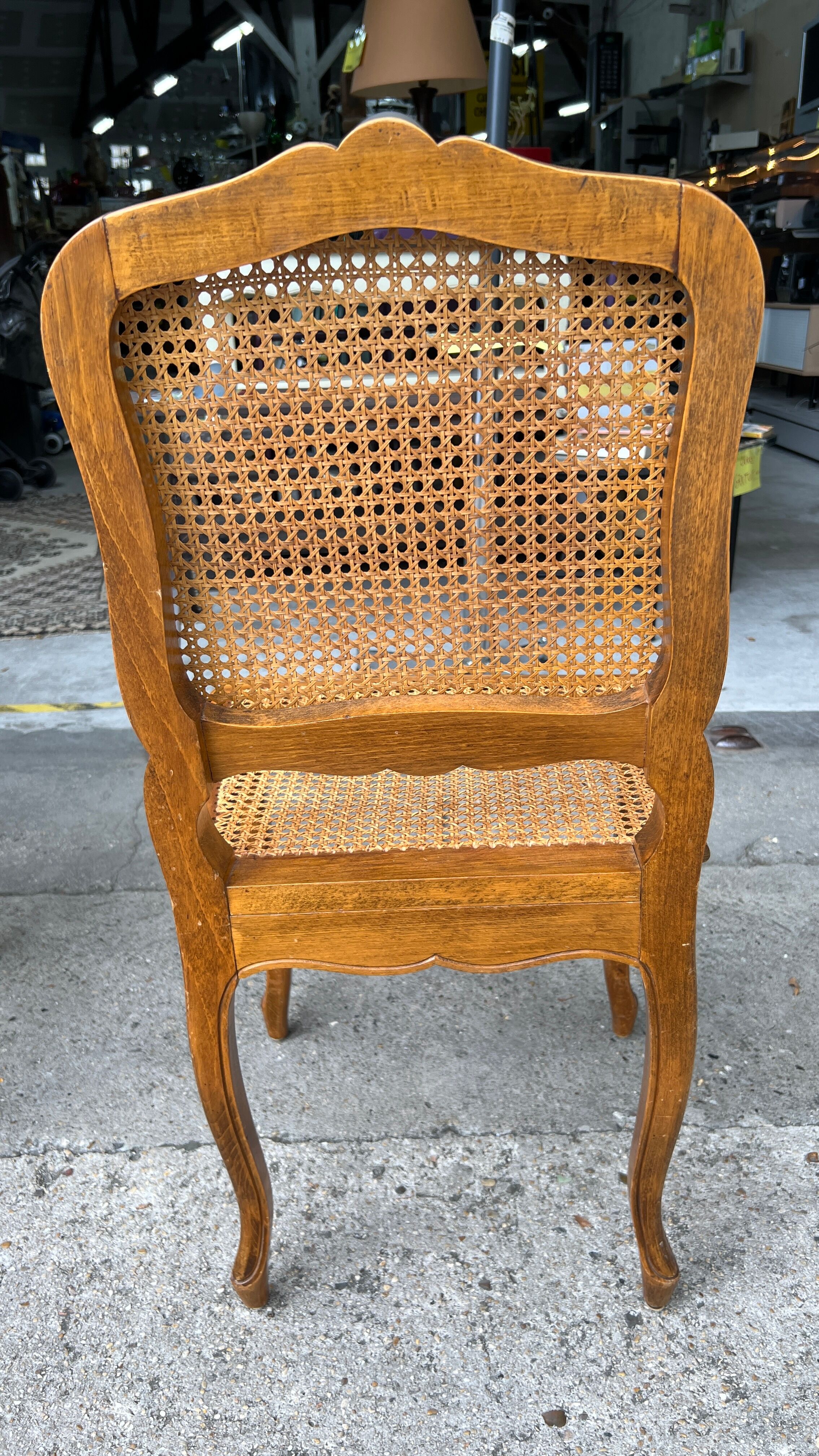 Set of 6 antique chairs in wood and cannage