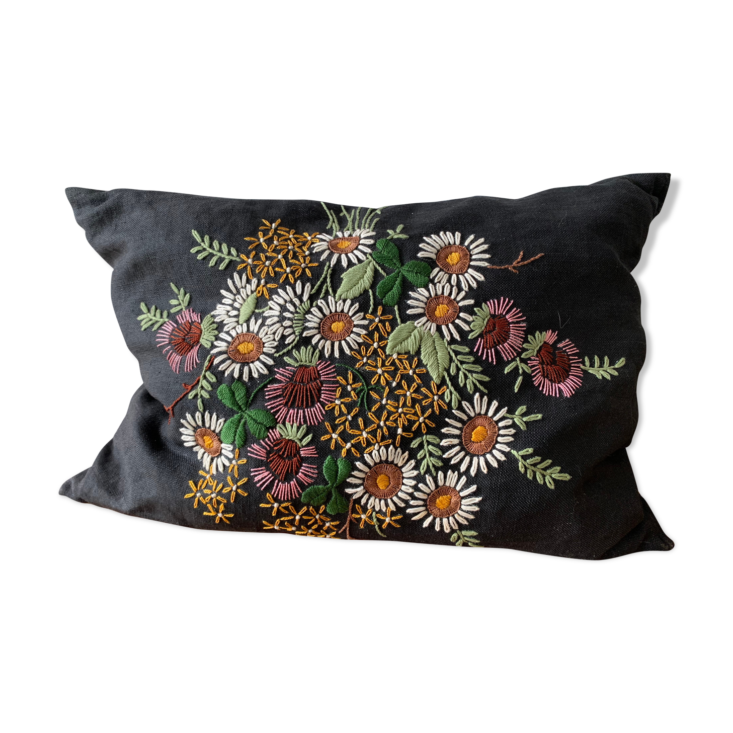 Coussin lin noir brodé