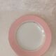 Assiette rose liseré doré L'amandinoise