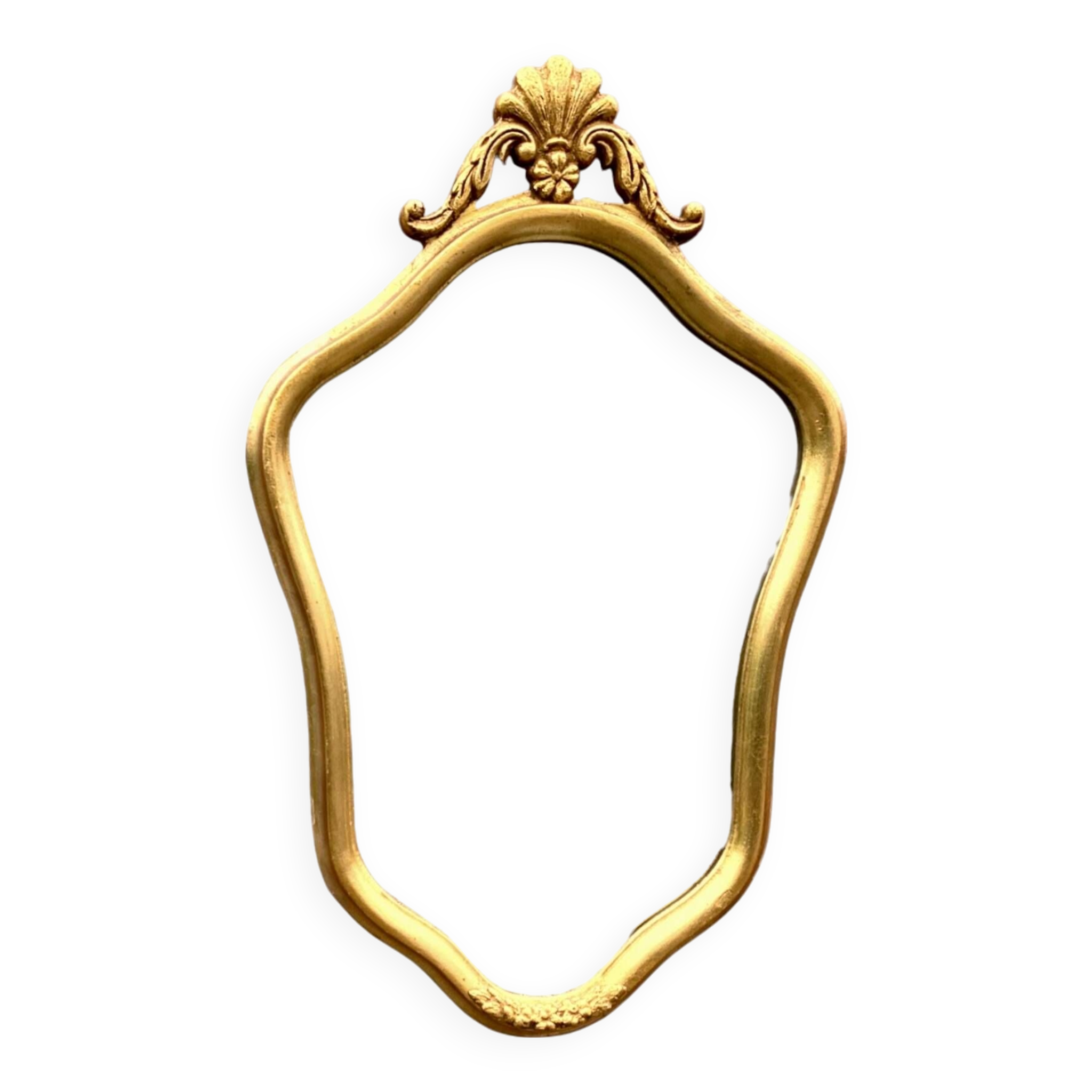 Ancien miroir mural biseauté en bois massif doré