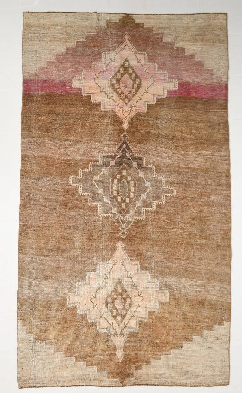 Vintage Neutral Faded Brown Mid Century Modern Turkish Vintage, 190x340 Cm