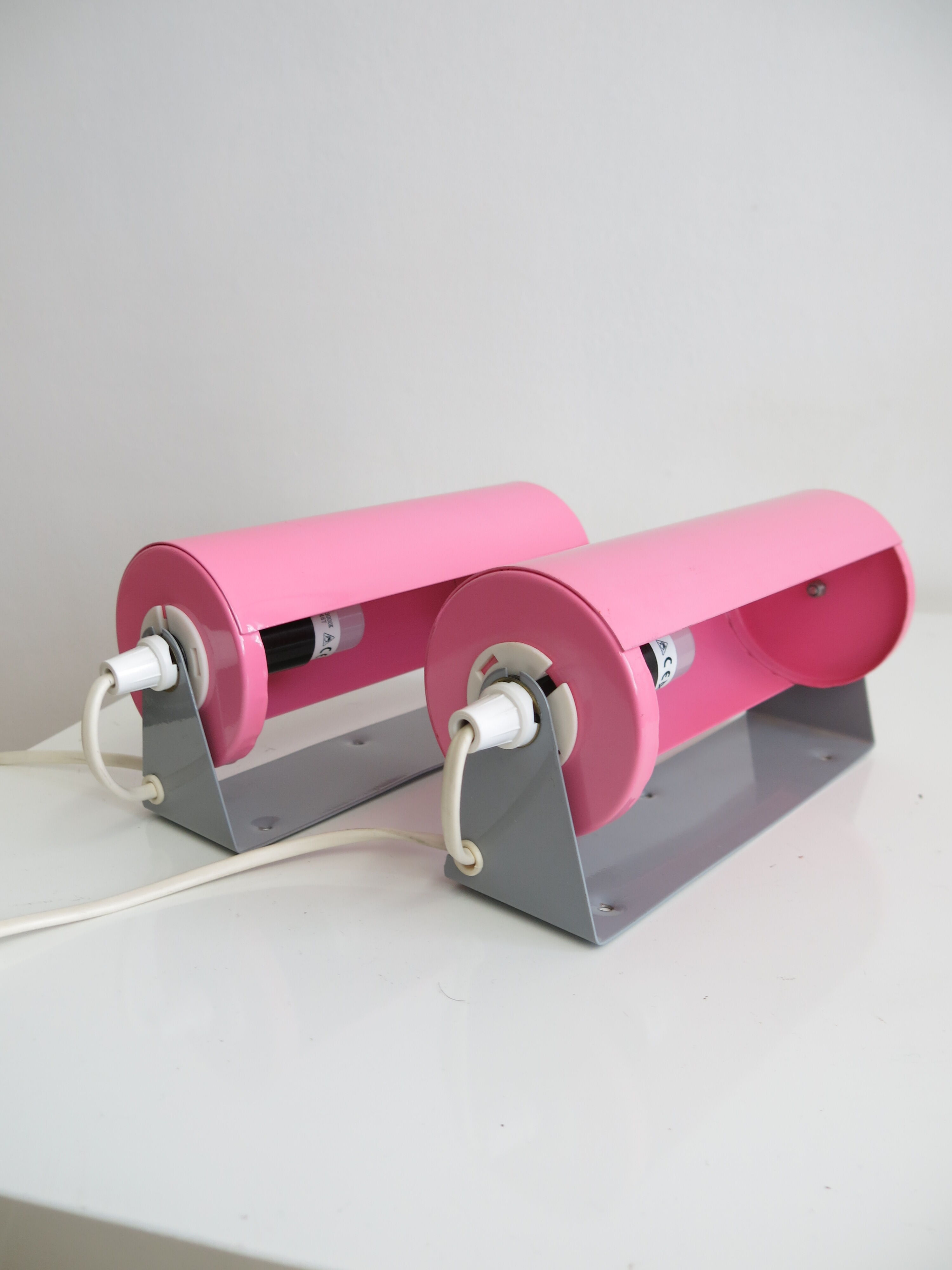 Duo d'appliques roses vintage Ikea