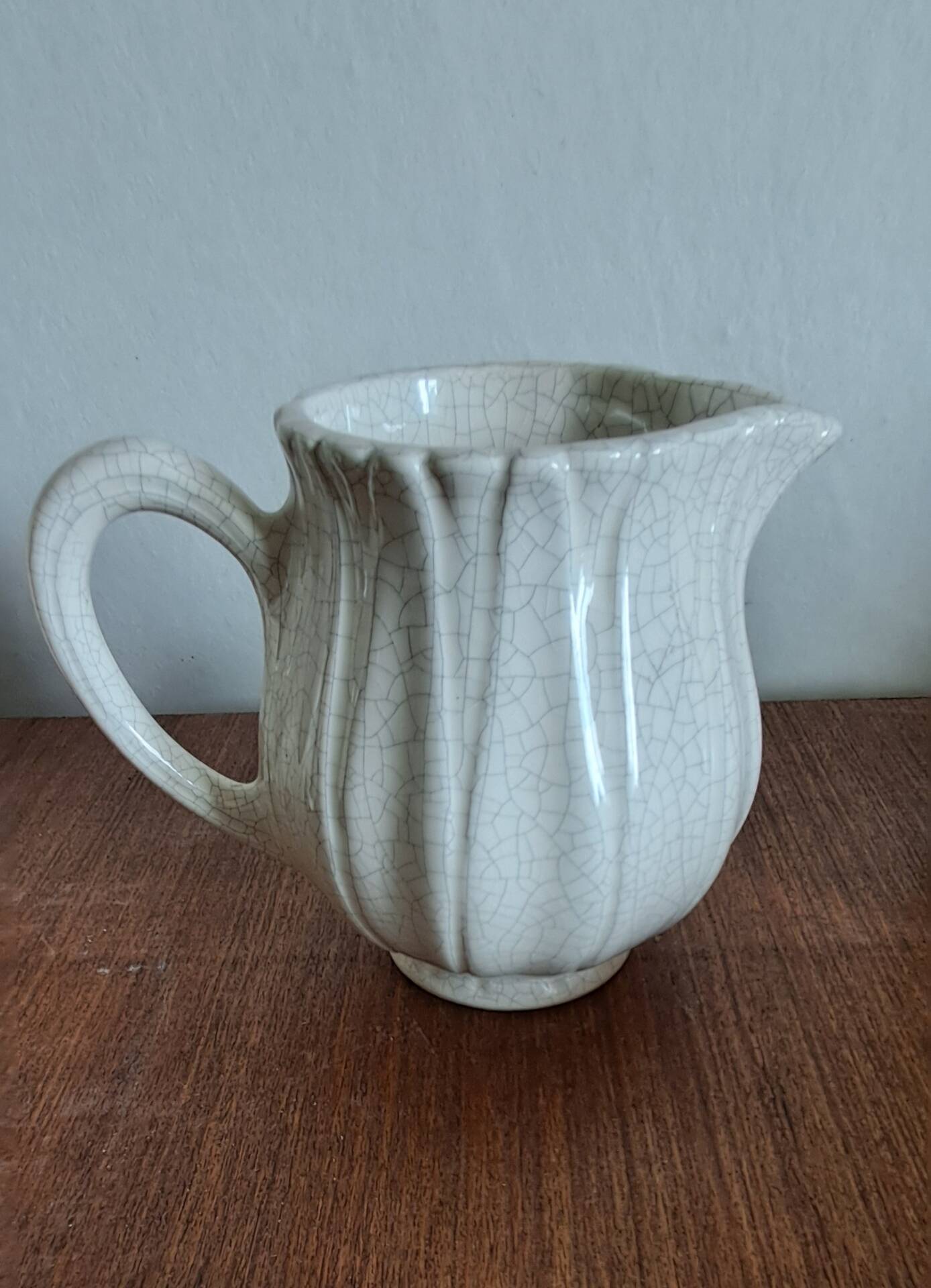 Tea set, pottery from Charolles by Jacques and Kira Molin. An