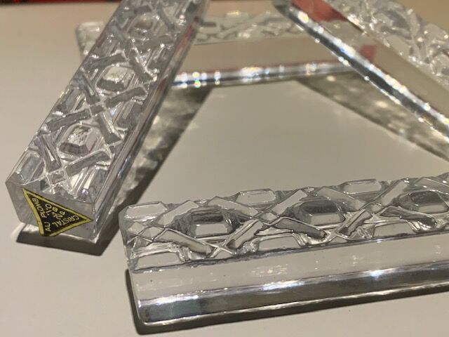 Coffret de 12 porte -couteaux en cristal taillé