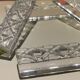 Coffret de 12 porte -couteaux en cristal taillé