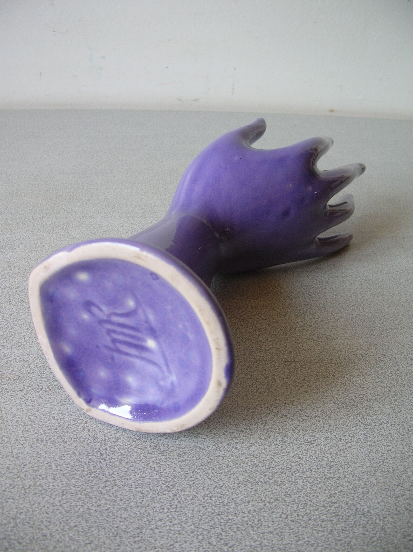 Old vase soliflore ring hand 1970s purple ceramic signed JMR deco retro dressing table