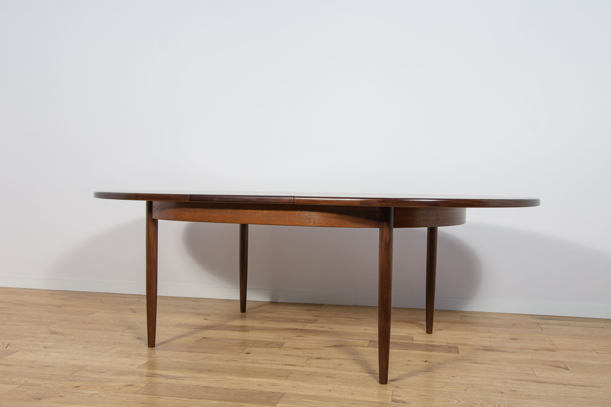Mid-century modern teak oval dining table from G-Plan, United Kingdom, 1960s
