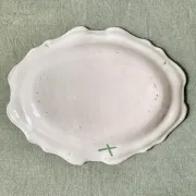 Plat ovale chantourné en faïence de Martres-Tolosane, XIXe siècle
