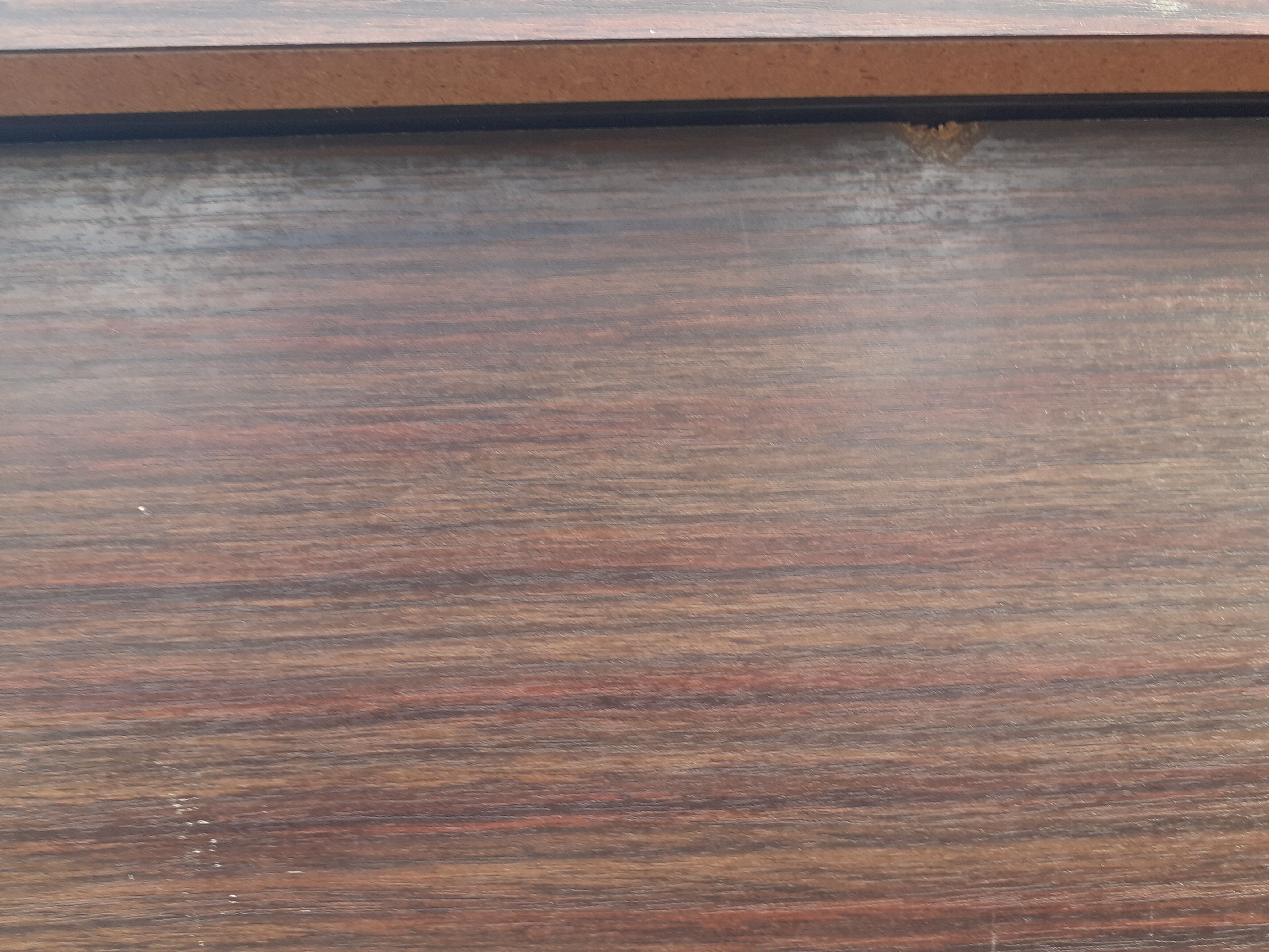 Desk model senior by Pierre Guariche for Meurop