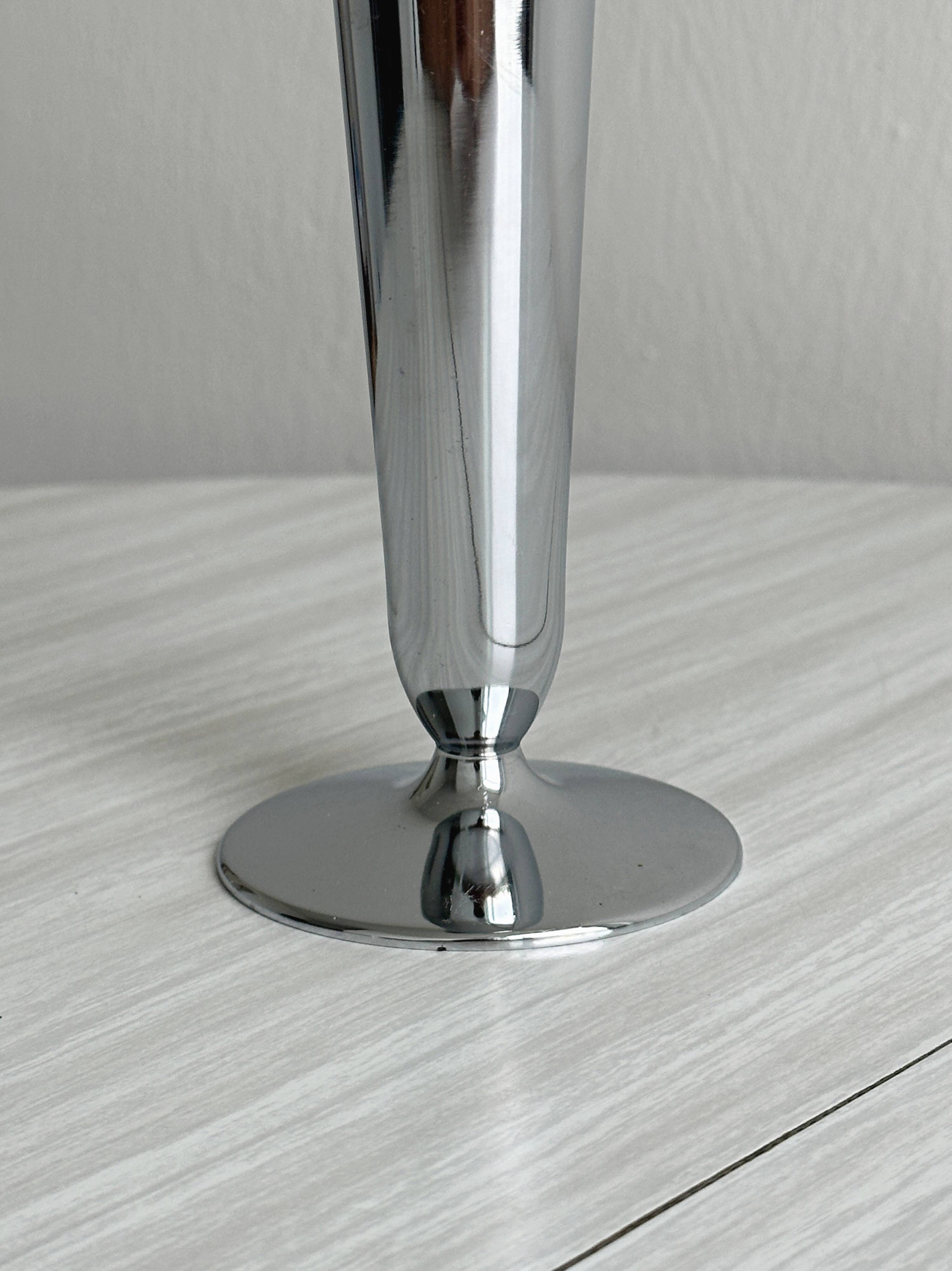 Mirror stainless steel soliflore