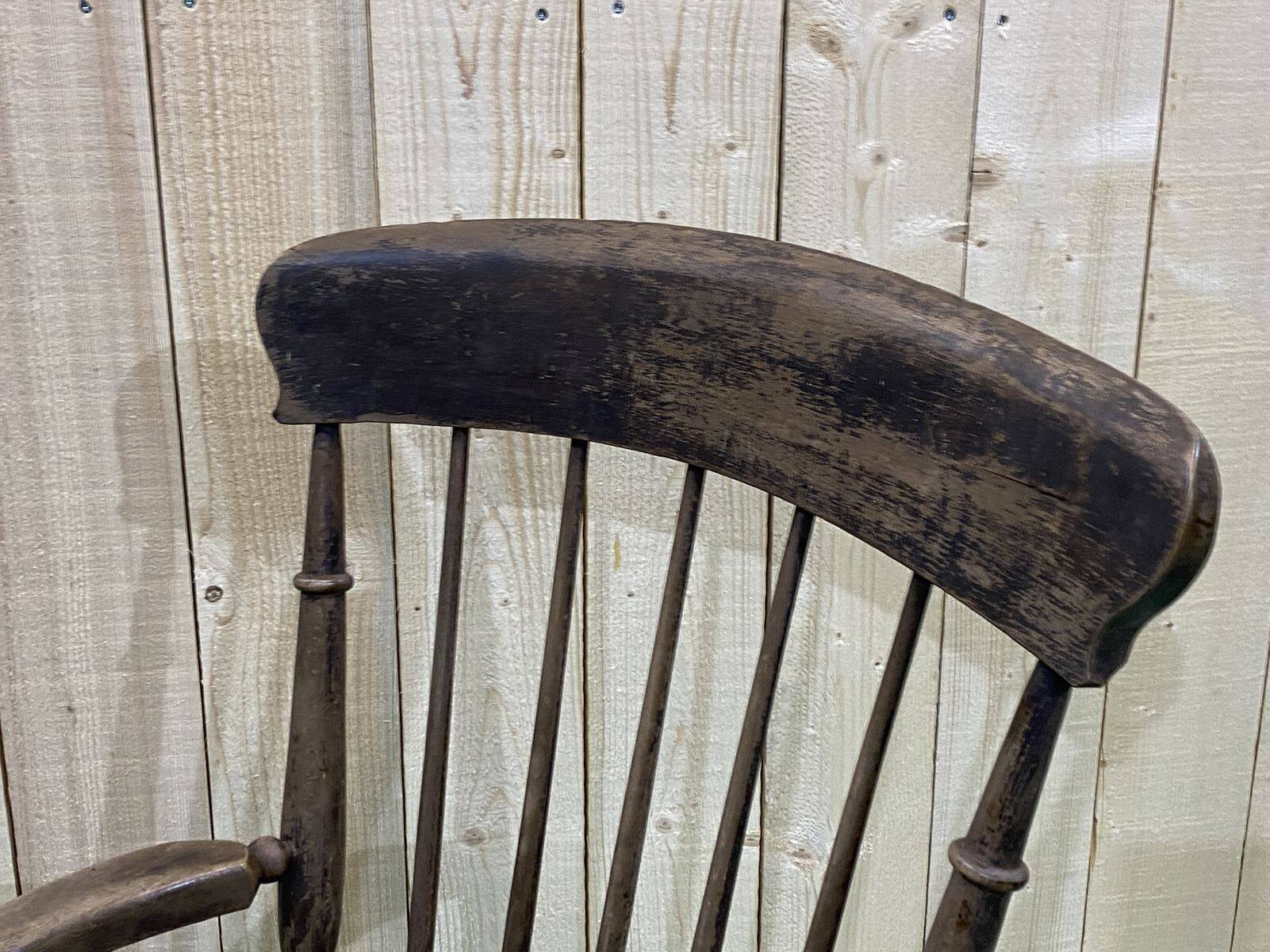 Fauteuil anglais en orme de la fin du XIXème