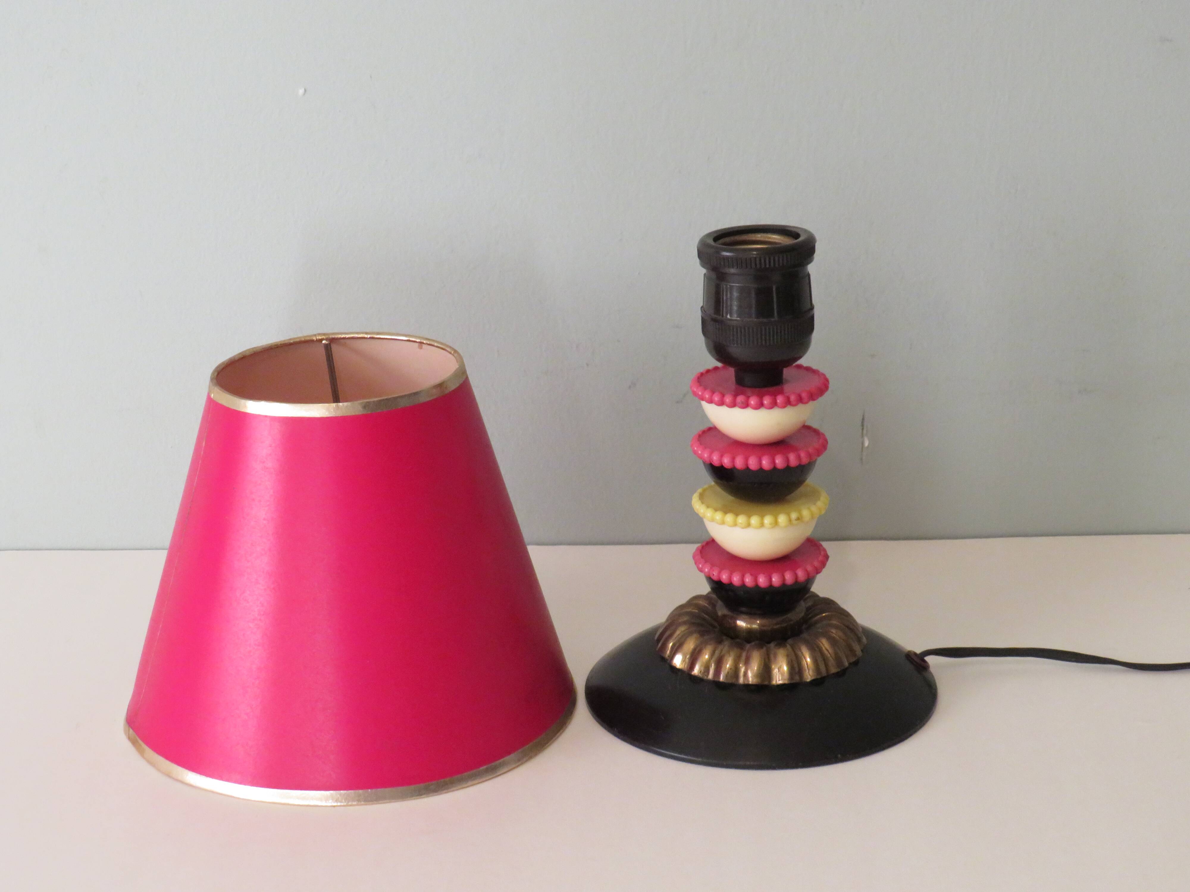 Table lamp in copper, plastic and Bakelite, early twentieth century, Belcique.