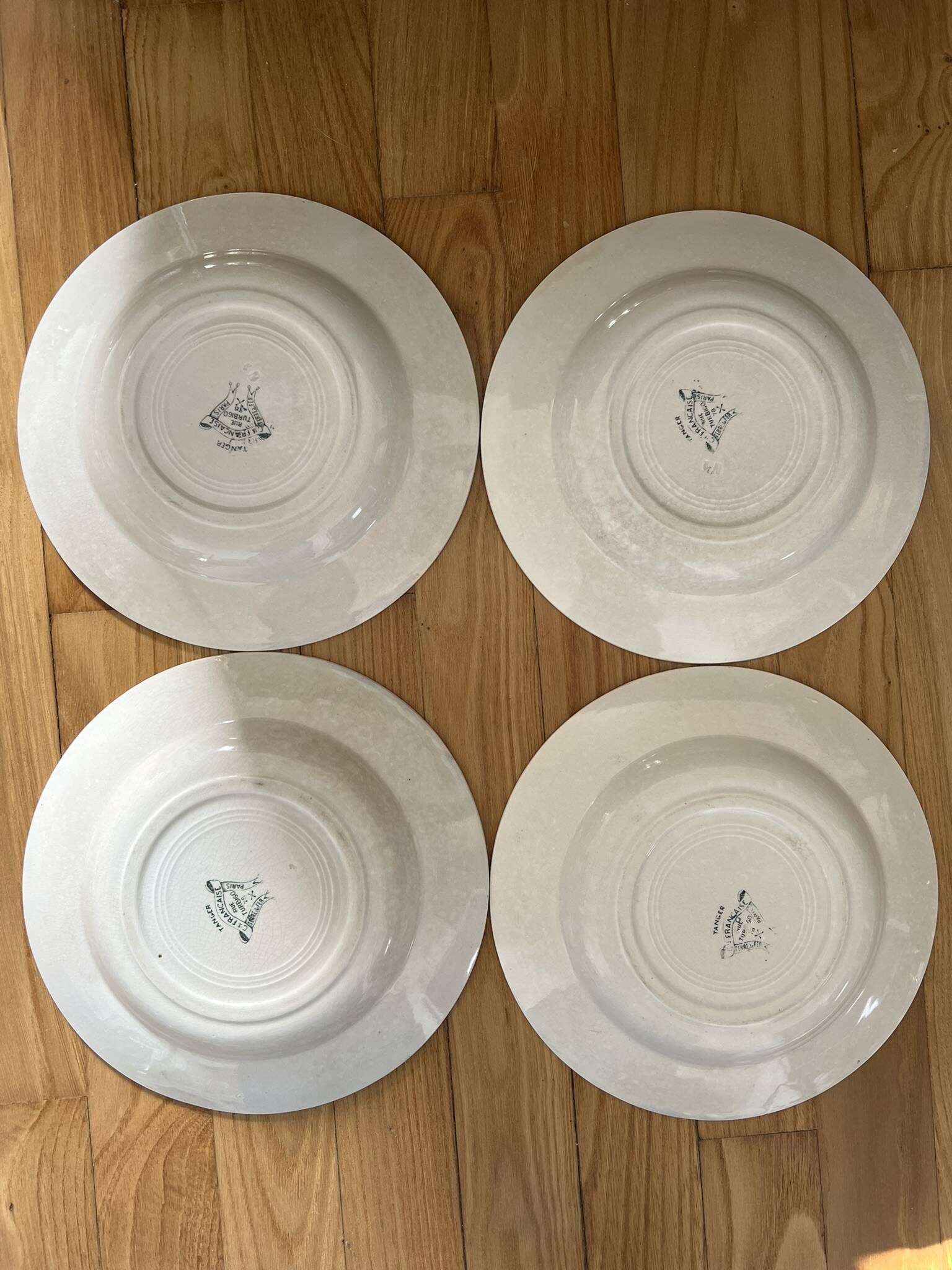 Deep plates made of ironstone