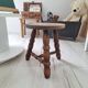 Tabouret tripode vintage