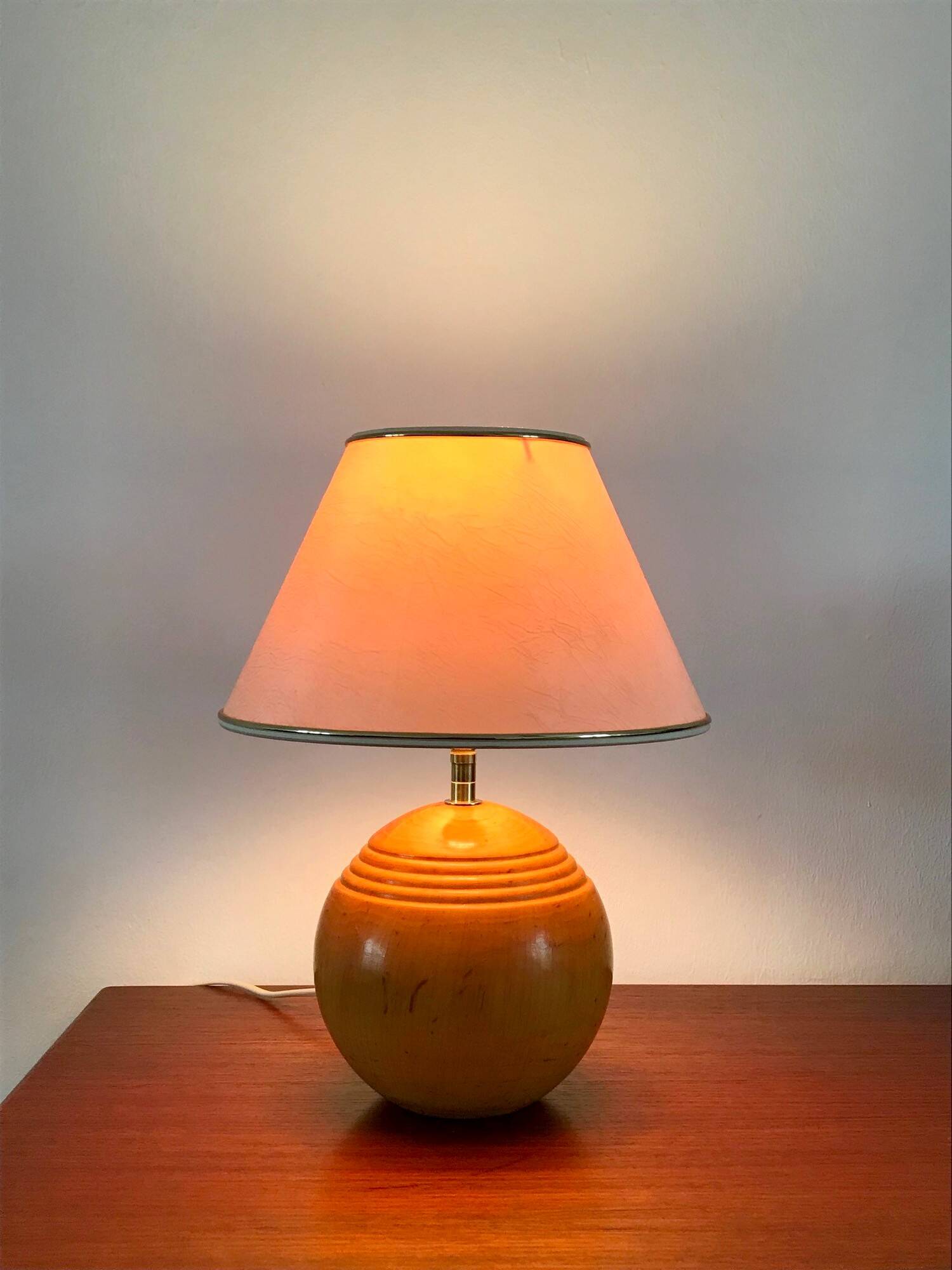 Solid elm lamp Italy 70s vintage