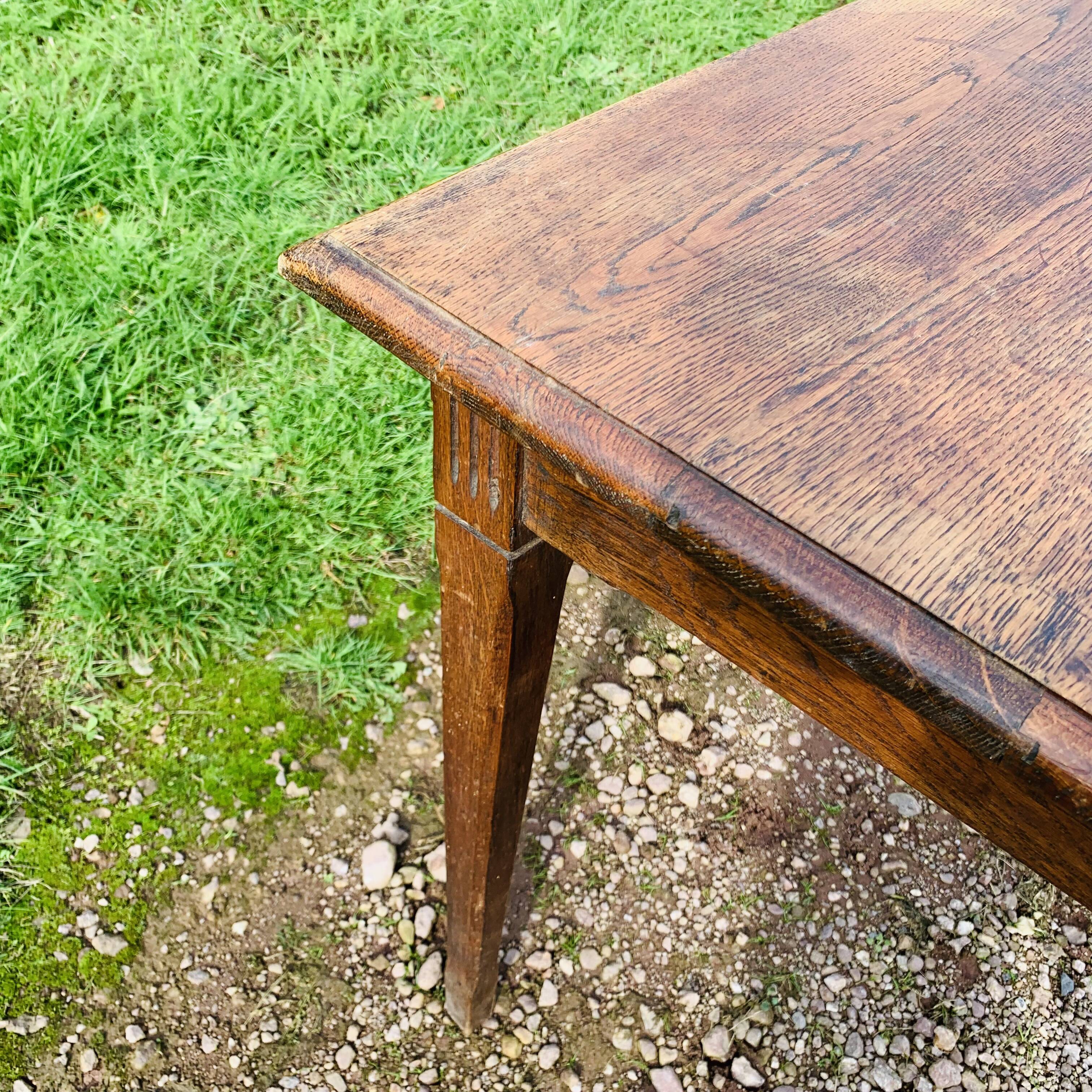 Oak table