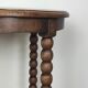 Table d'appoint de style Louis XIII