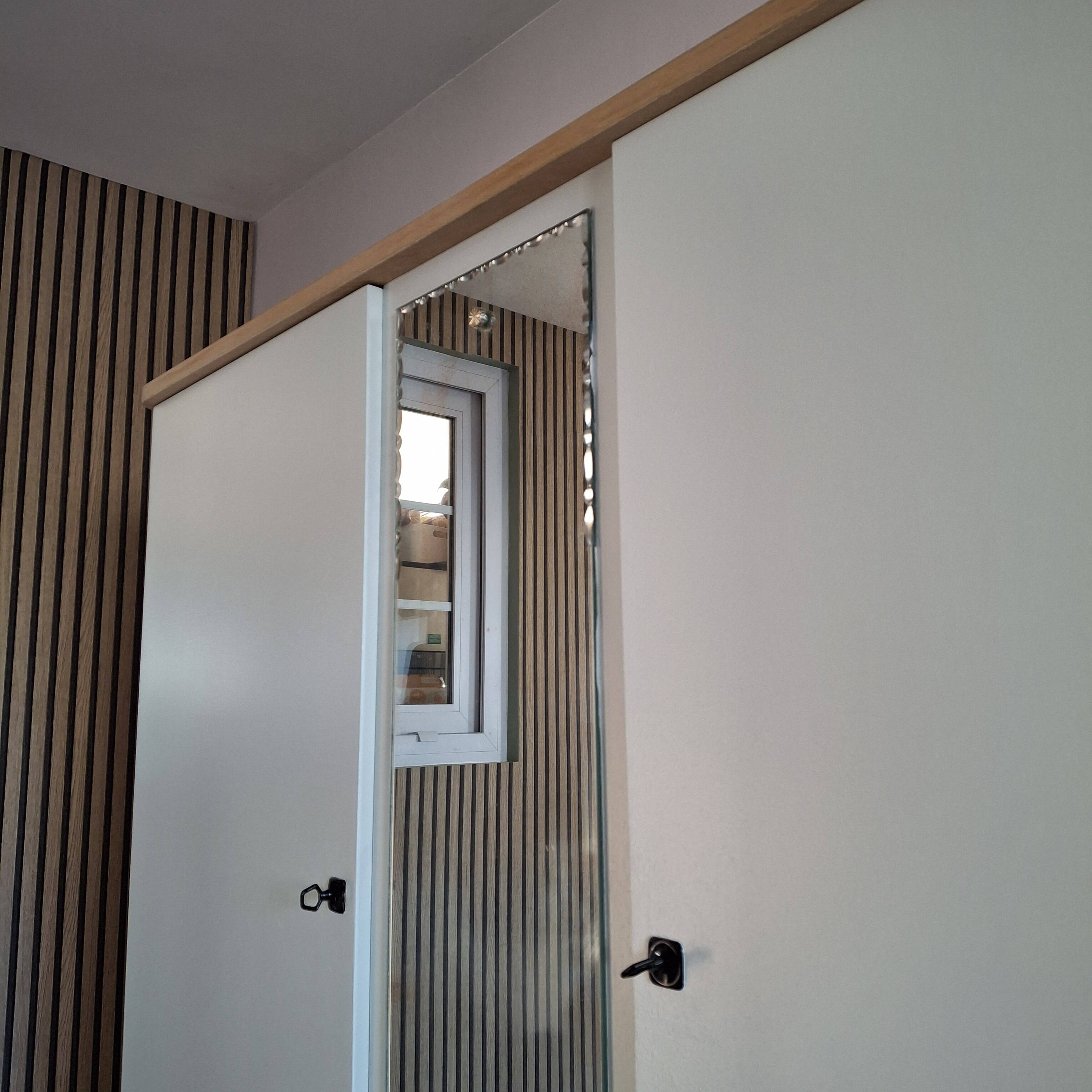 Armoire vintage années 60 relookée