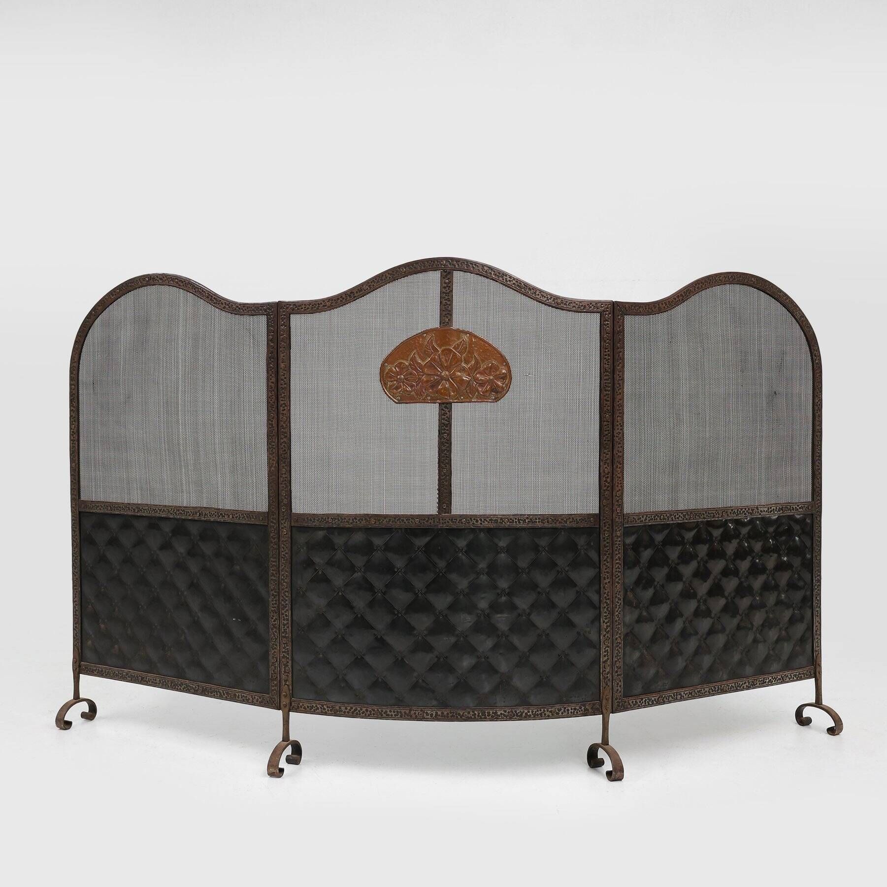 French Art Deco Wrought Iron Fireplace Screen, 1890s