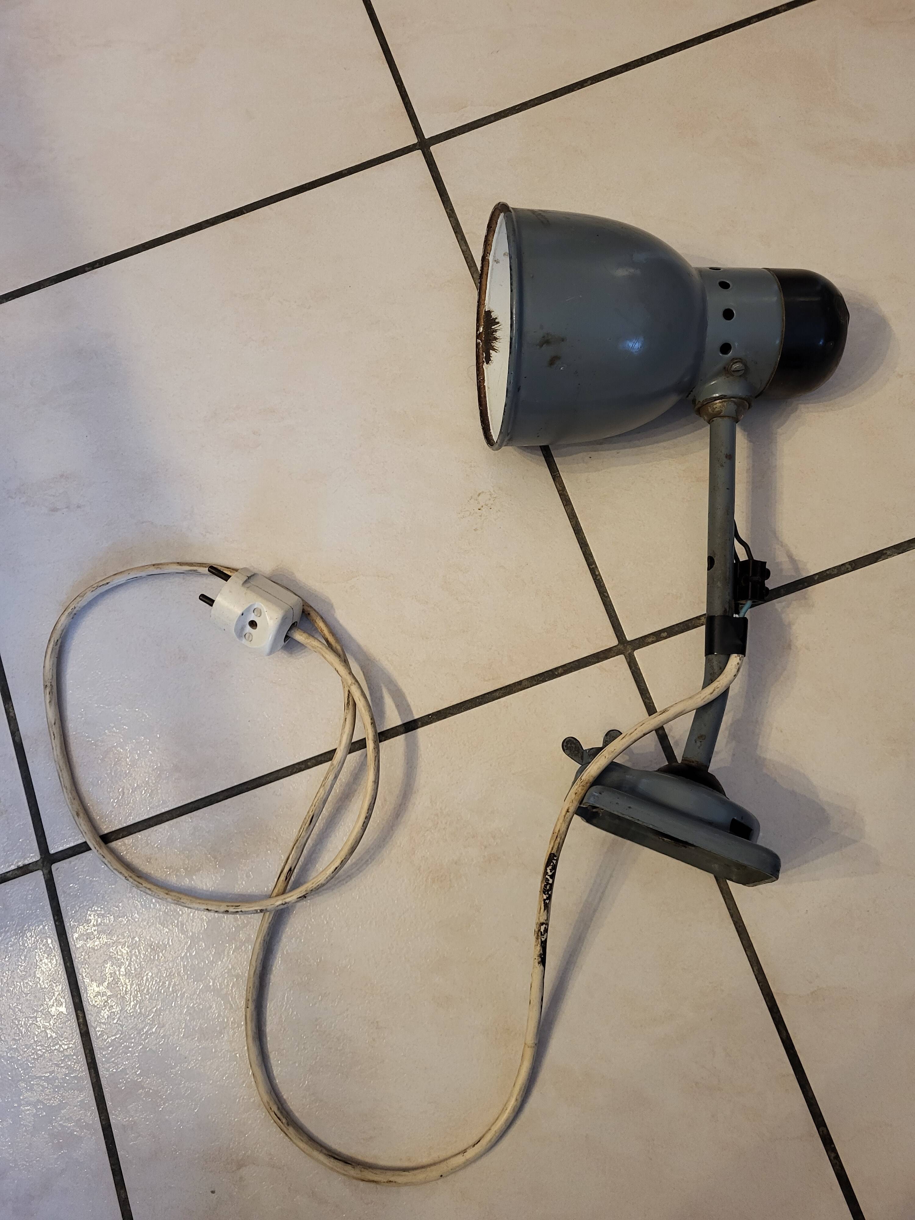 Kandem industrial lamp