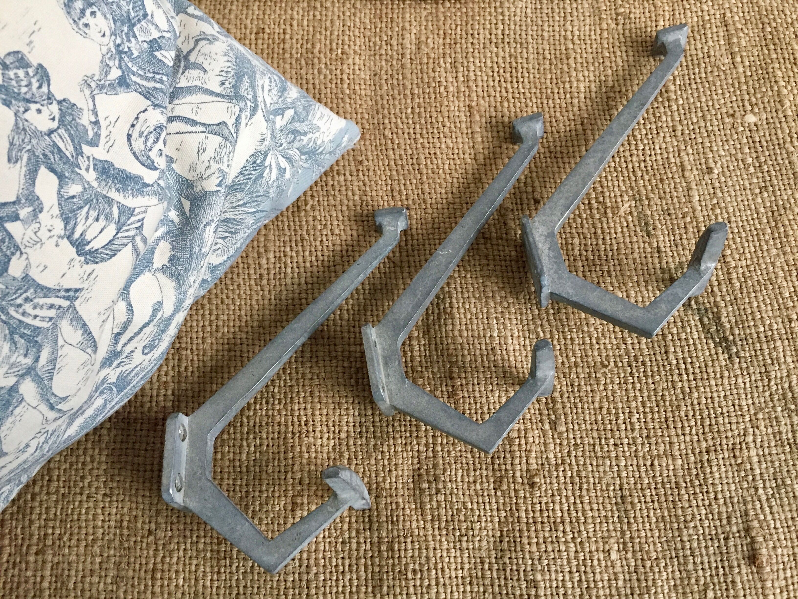 Lot of 3 industrial patères