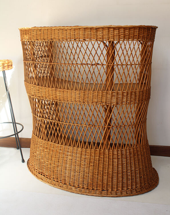 Rattan bar and 2 metal foot stools