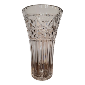 Vase en cristal taillé
