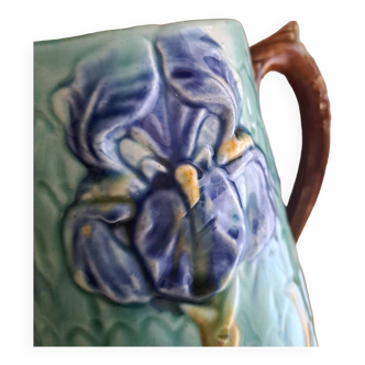 Slush pitcher
