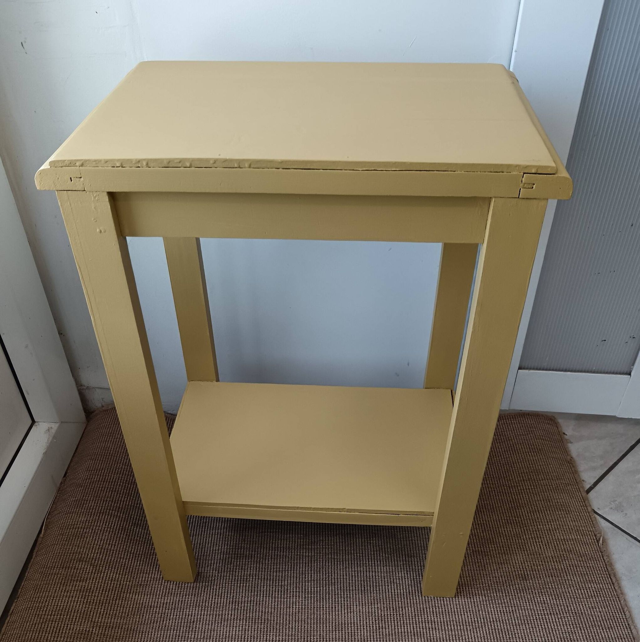 Vitamin yellow art deco console