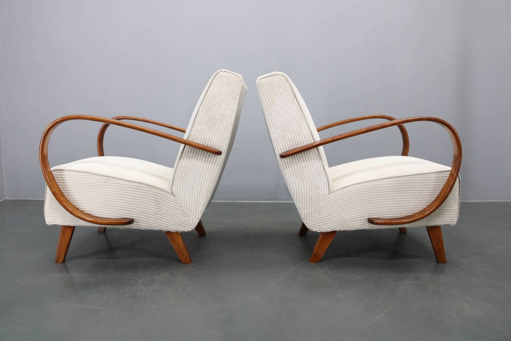 Pair of Art Deco armchairs by Jindřich Halabala, 1940s