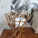 Rattan cradle