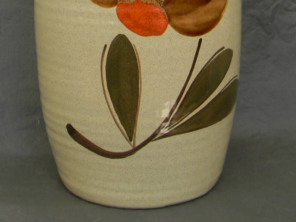 Large ceramic vase from Saint Clement. 1960s.