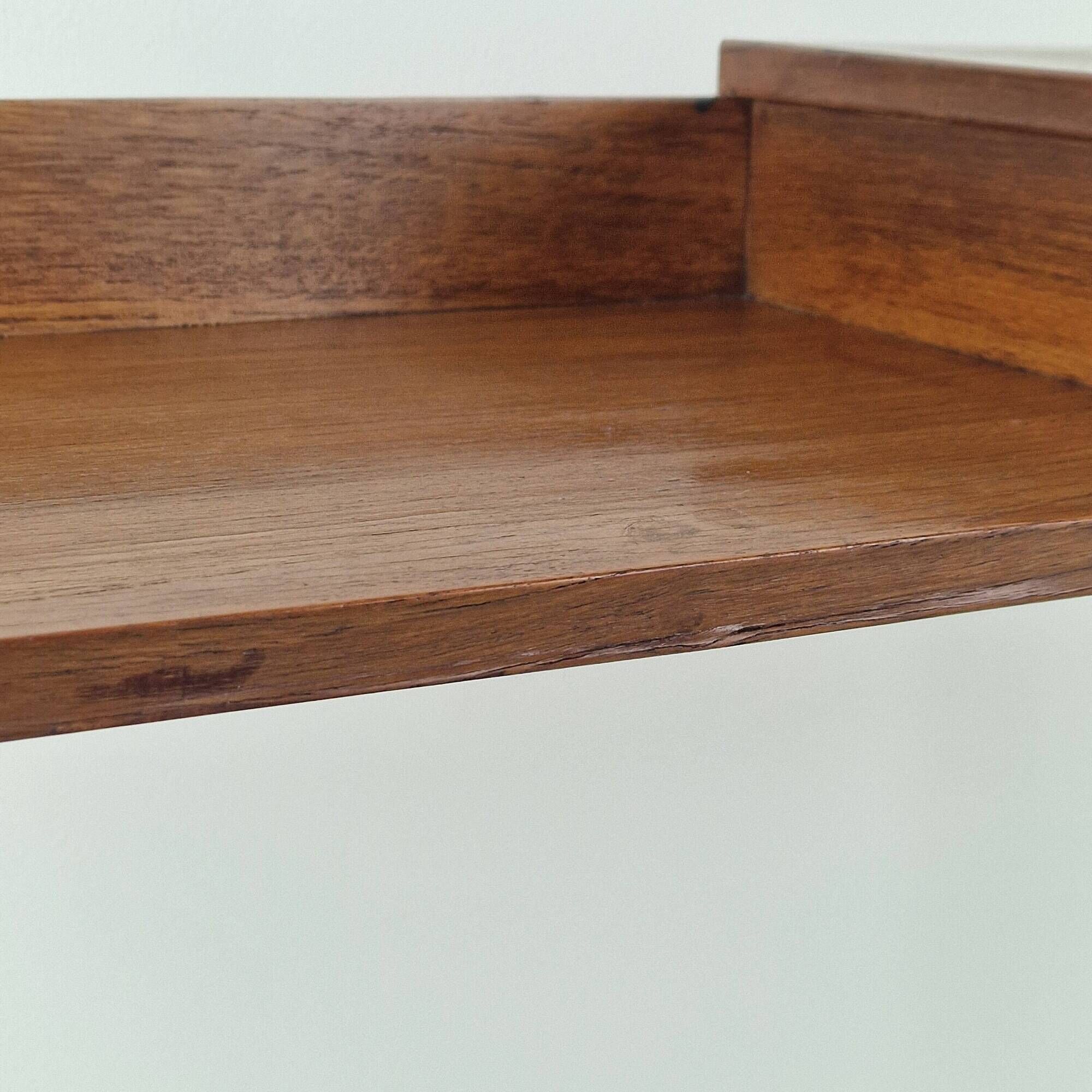 Table console / coiffeuse italienne du milieu du siècle avec des éléments en laiton, années 1950.