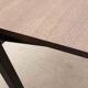 Table Pyramid 01 chêne foncée et noir de Win Rietveld