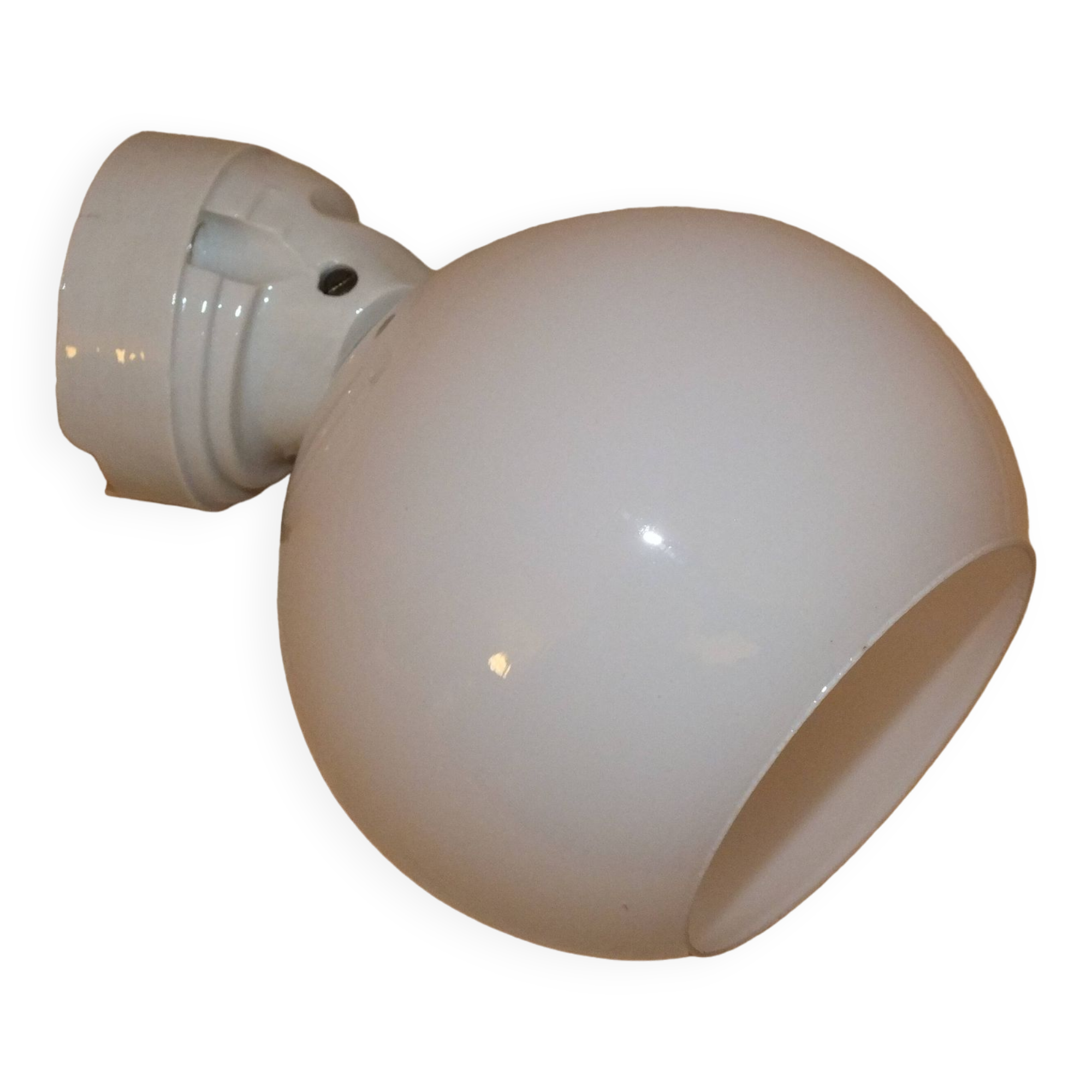 Art Deco bathroom light in opaline and porcelain