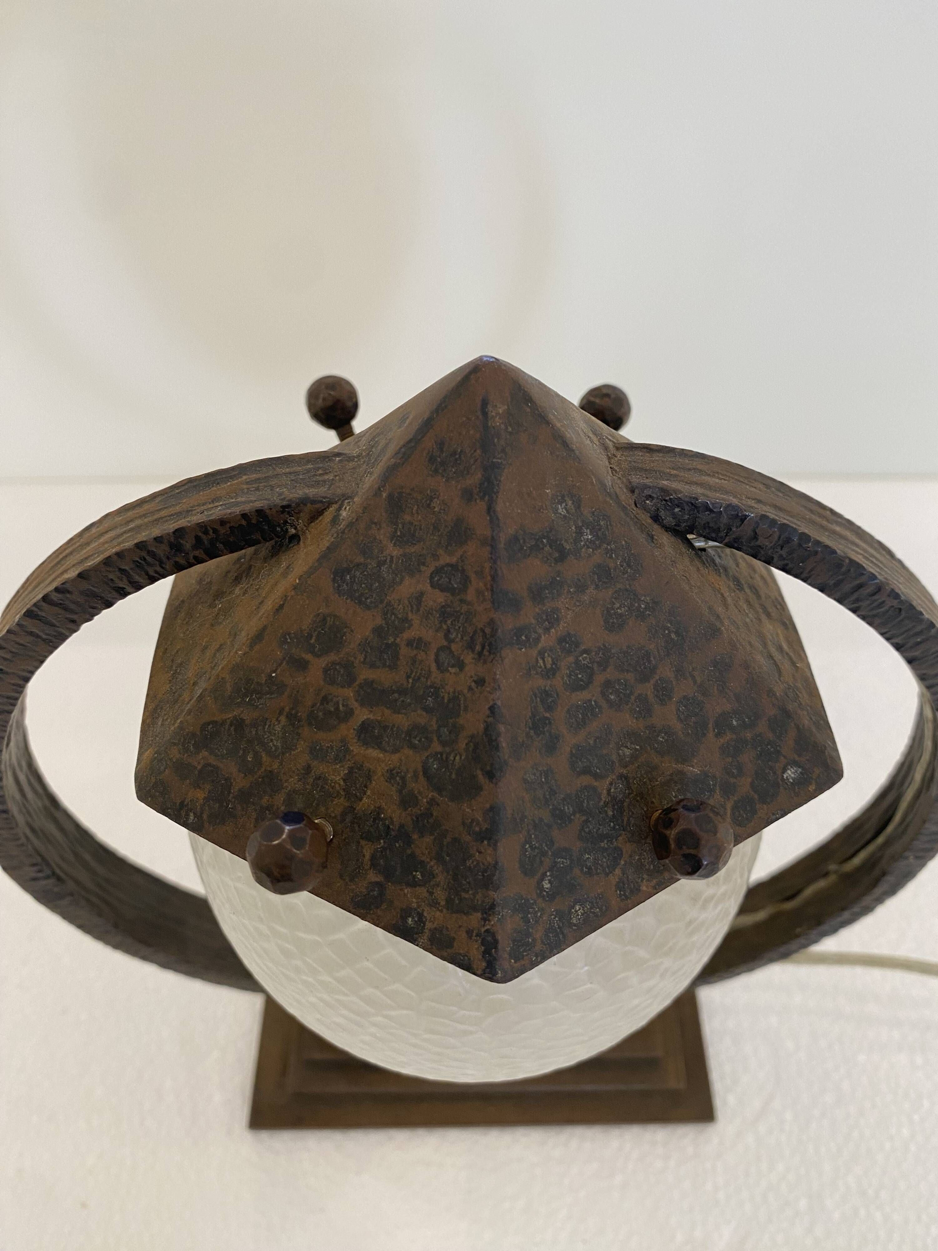 Sculptural Art Deco Table Lamp With Frosted Glass Shade, 1930s