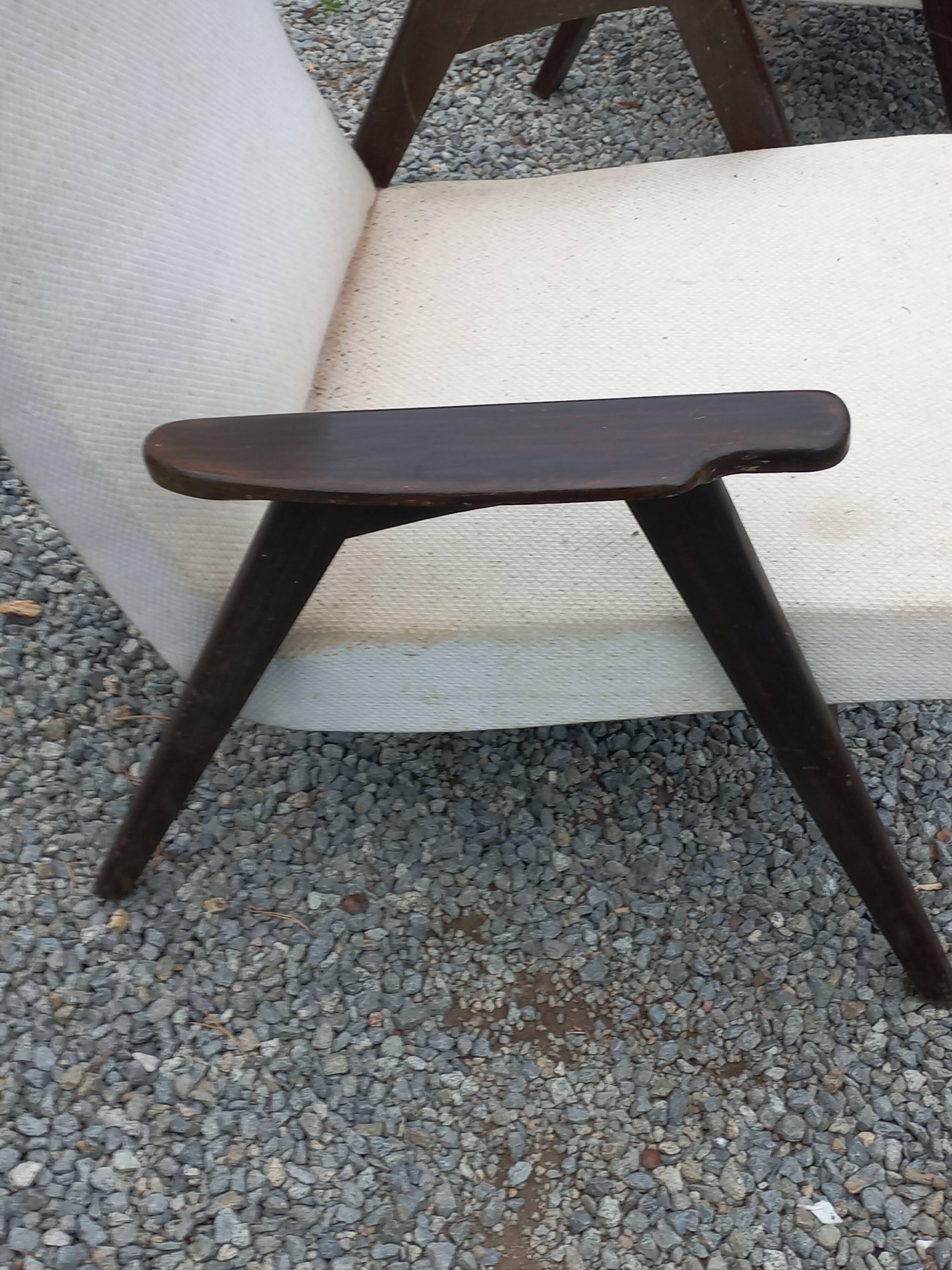 Pair of Scandinavian-style armchairs with splayed legs from the 1950s