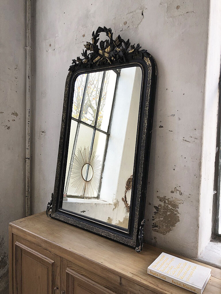 Louis Philippe mirror with pediment - 136x83cm