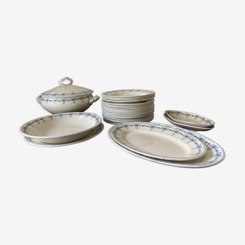 Porcelain service - 27 pieces - monge