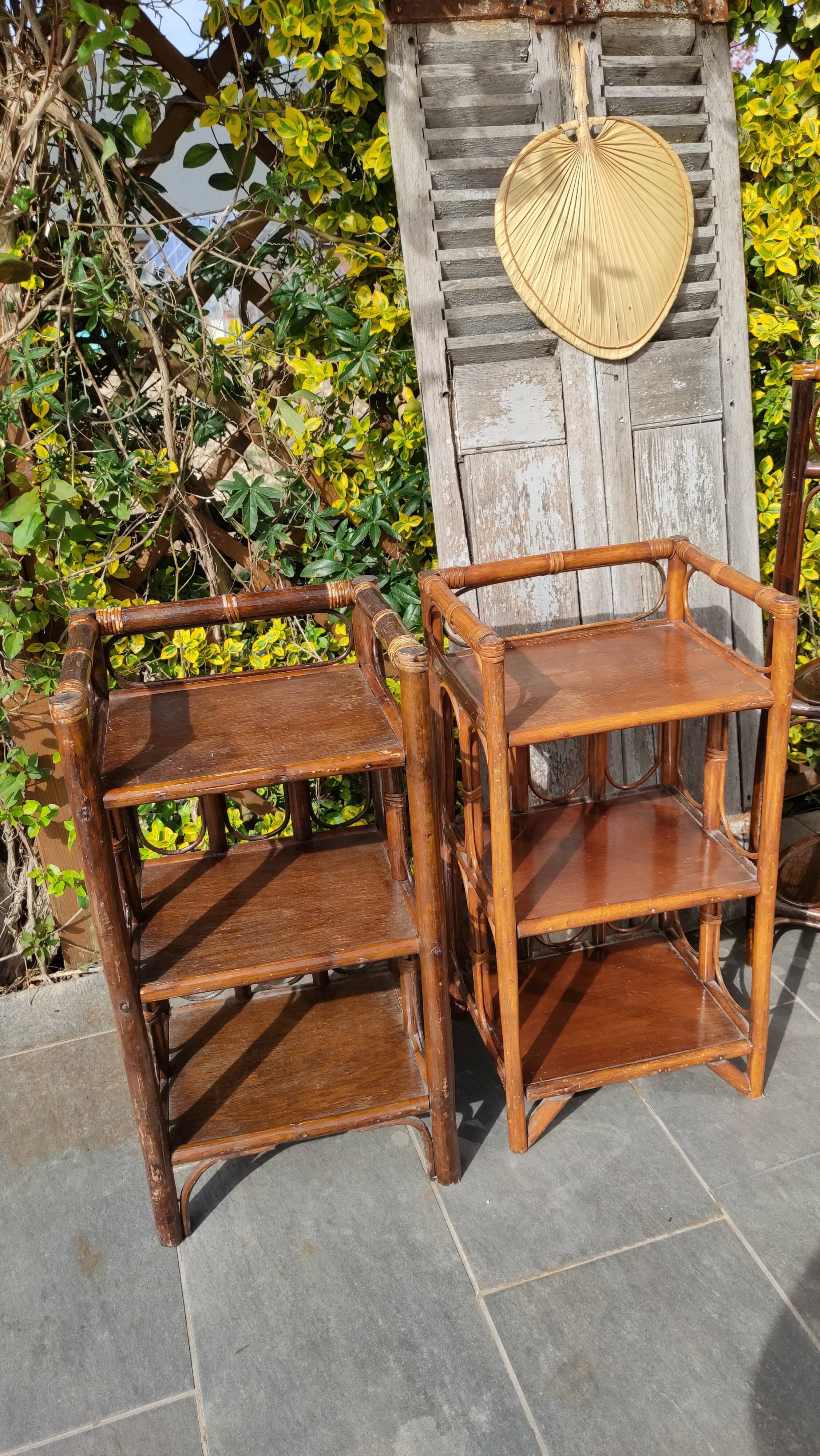 Duo d'étagères en rotin vintage