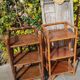 Duo d'étagères en rotin vintage