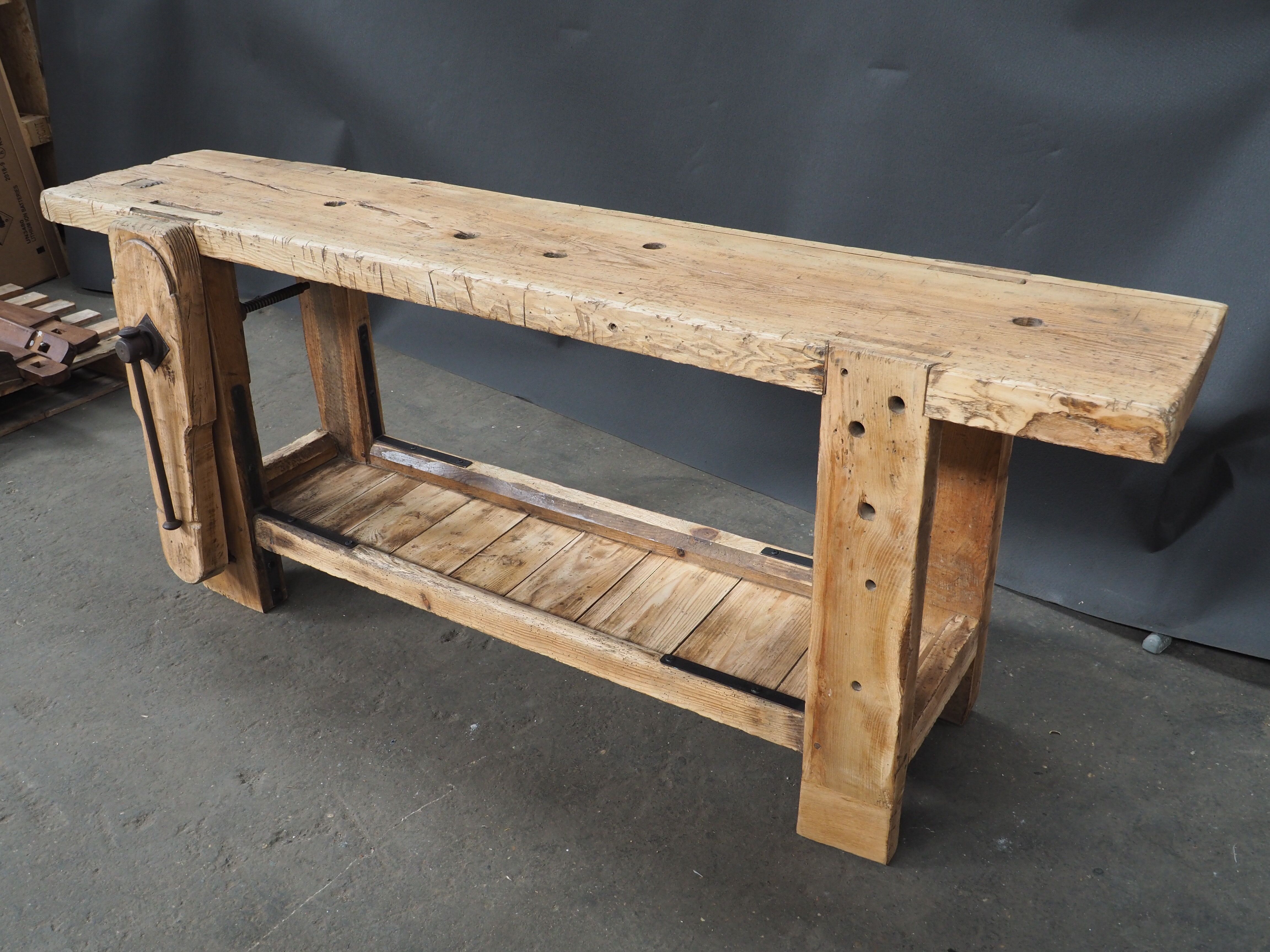Former Carpenter with press bench